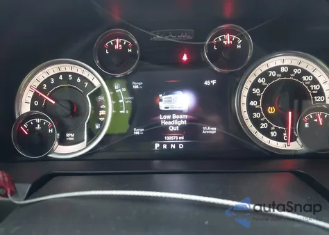 2016 Ram 1500 Outdoorsman z USA, uszkodzony, nr VIN 1C6RR7LT5GS410035